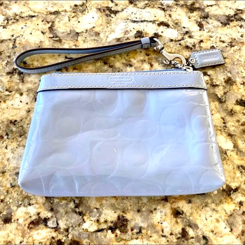 Coach wristlet wallets for women